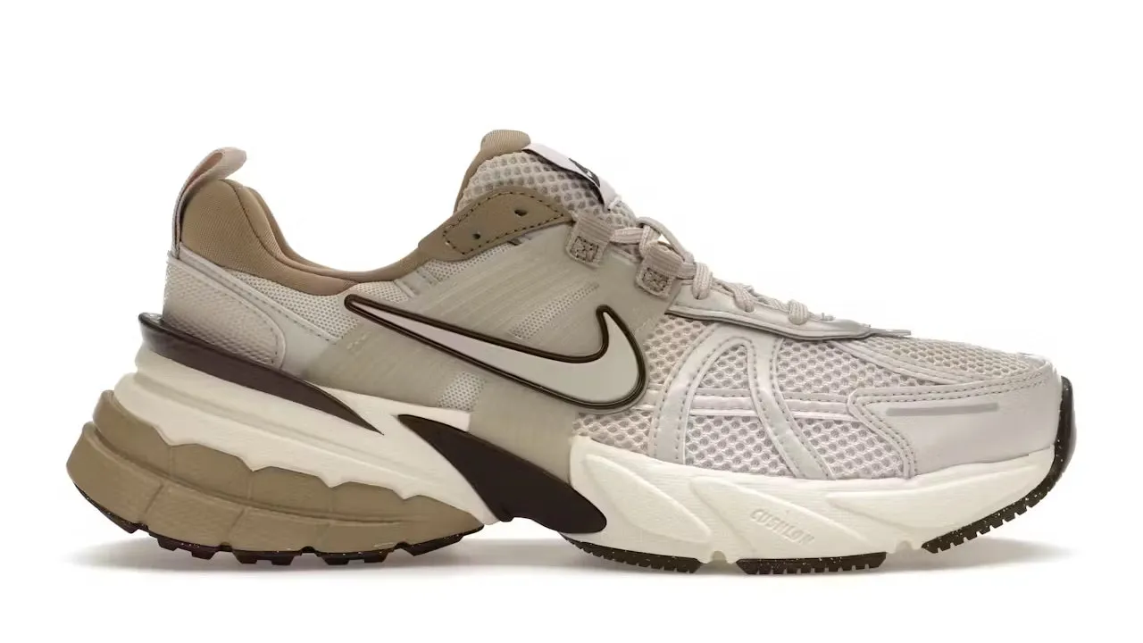 Nike V2K Run Light Orewood Brown Durability Cloud cushion