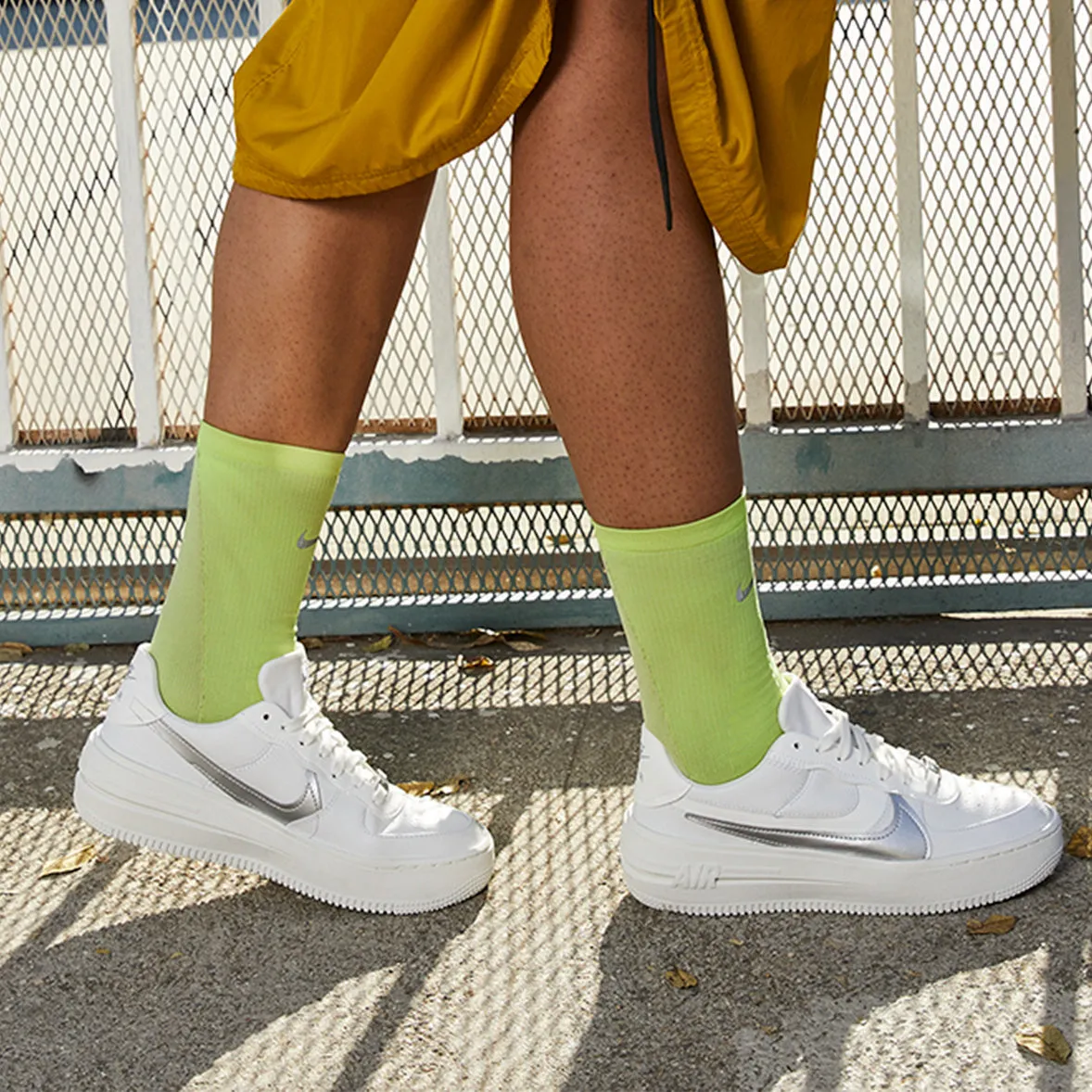 Urban Glide Step Nike Air Force PLT.AF.ORM White - Platinum