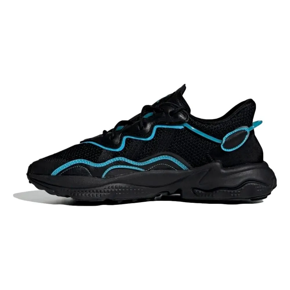 ADIDAS ORIGINALS OZWEEGO -BLACK Modern Ease