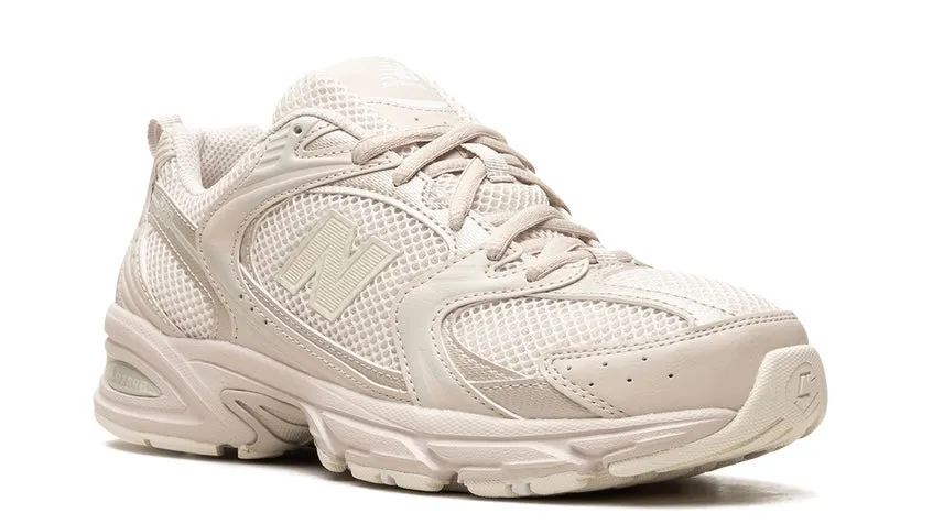 Boosted flair Thermal regulation New Balance 530 Beige