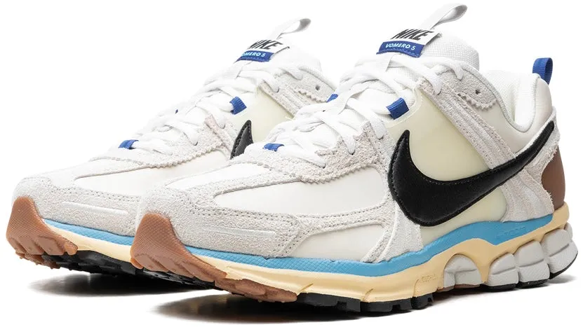 Nike Zoom Vomero 5 PREMIUM Designed by Japan Moisture wicking Superior Cushioning