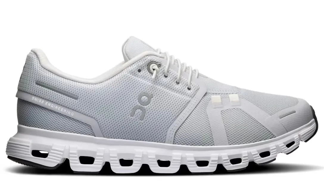 On Running Cloud 6 Glacier White (Women's) Clean Detail