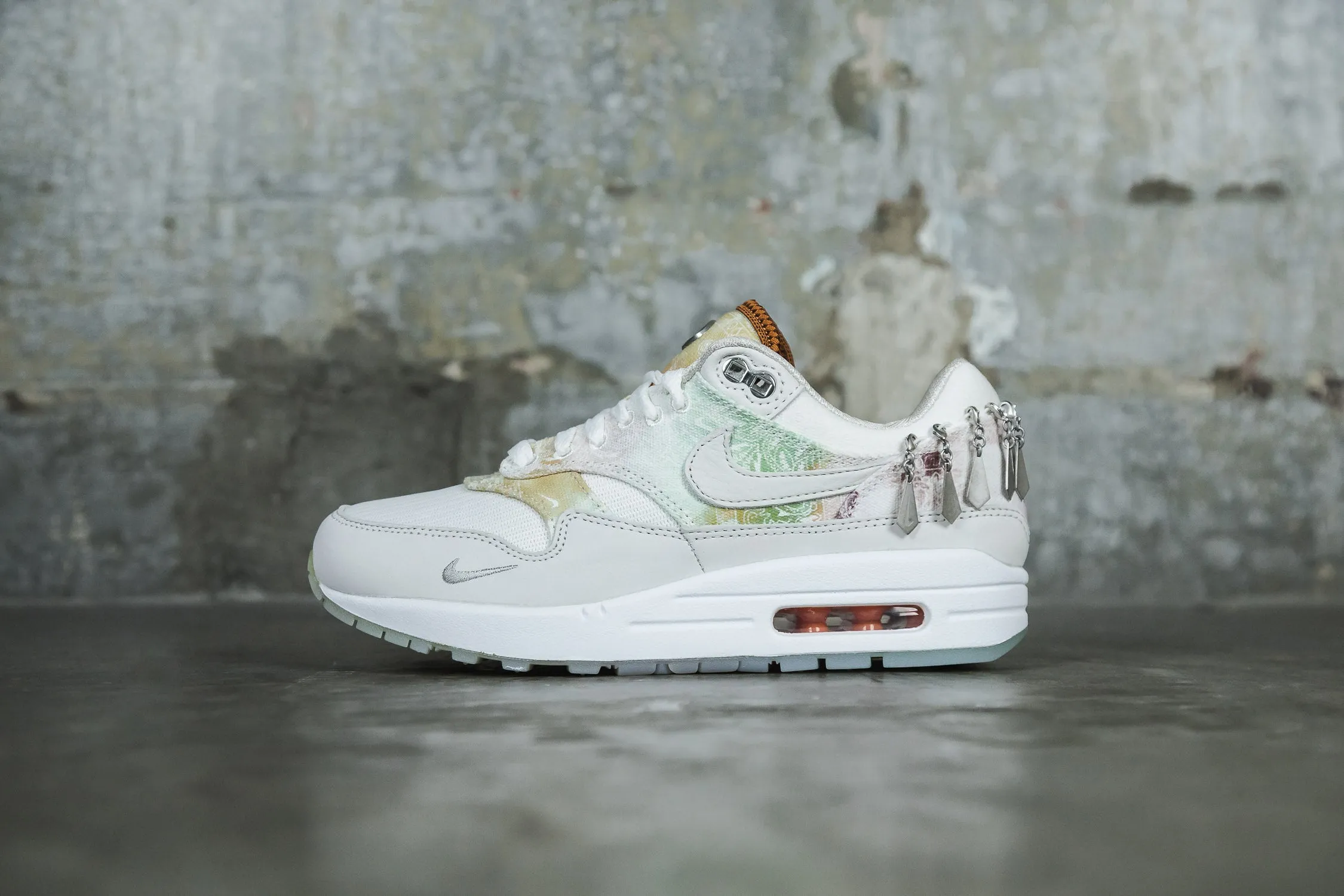 Women's Nike Air Max 1 Phantom and Bright Mandarin Flexible Step